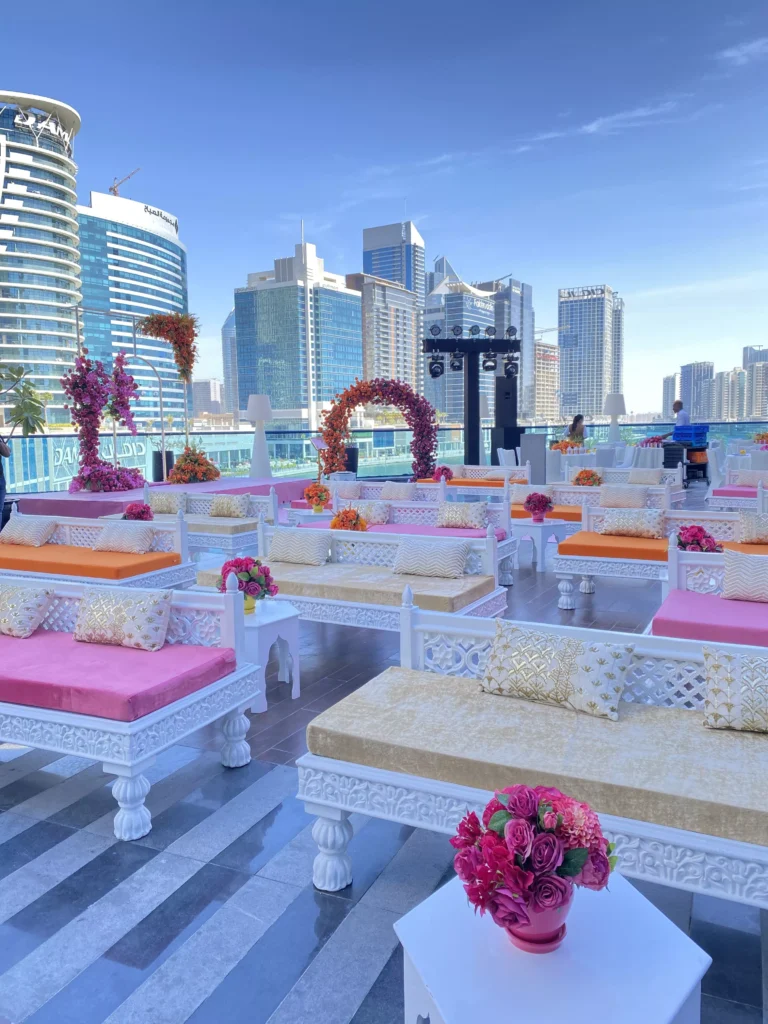 Floral decor in wedding on the rooftop